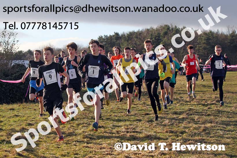 Durham Schools Cross Country, Meadowfield Leisure Centre, Meadowfield. Photo: David T. Hewitson/Sports for All Pics